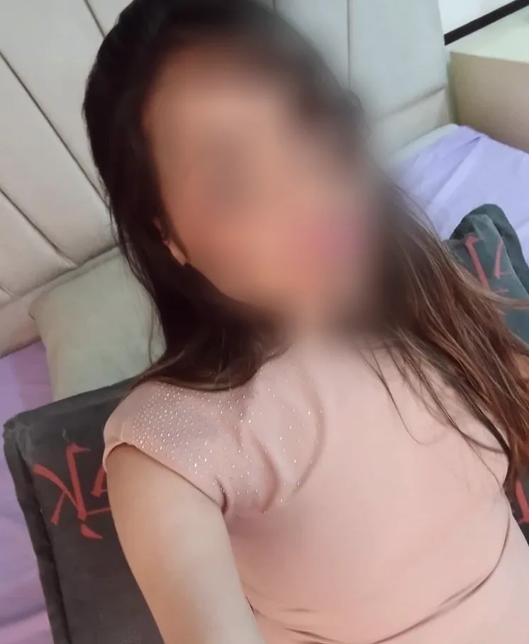 Aya, 35